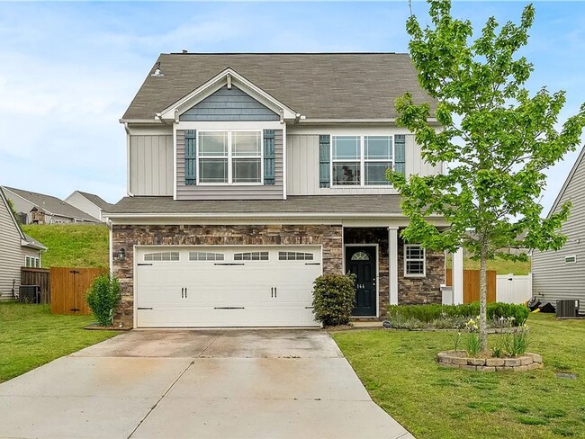 Primary Photo - Beautiful 4BR/3BA Home in the Desirable Po...