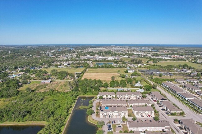 Building Photo - 508 Glenn Cross Dr