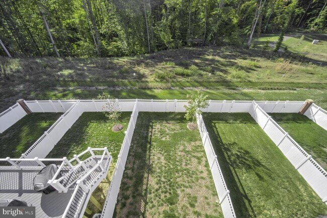 Building Photo - 10864 Foxtrot Cir