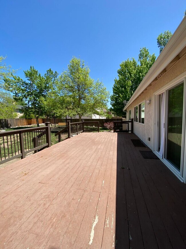 Building Photo - *COMING SOON* Beautifully Upgraded Rancher...