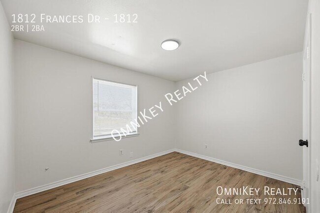 Building Photo - 1812 Frances Dr