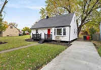 Building Photo - Roseville