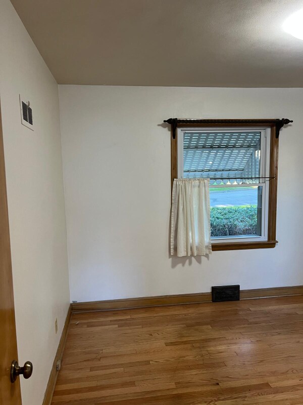 Building Photo - 2862 N 87th St