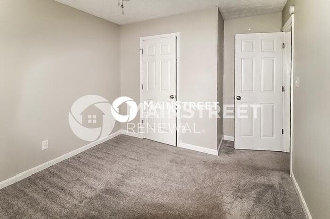 Building Photo - 3 Bedroom Pet-Friendly Home in Stockbridge, GA with Main Street Renewal