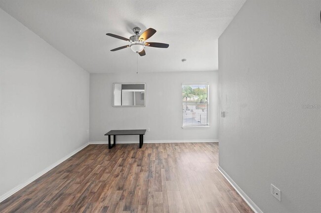 Building Photo - 8850 Grand Palms Cir