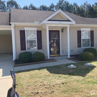 Building Photo - 416 Elders Pond Cir