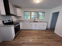 Building Photo - 1218 21st St