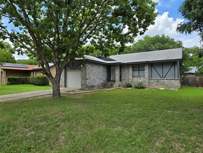 Primary Photo - 5806 Boulder Creek