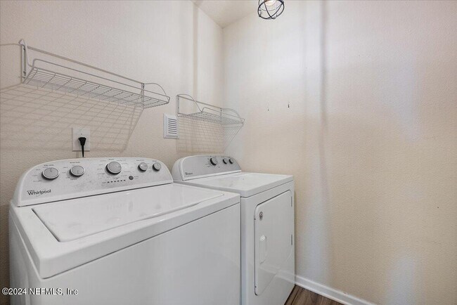 Building Photo - 65053 Lagoon Forest Dr