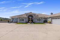 Building Photo - 47298 Twin Pines Rd