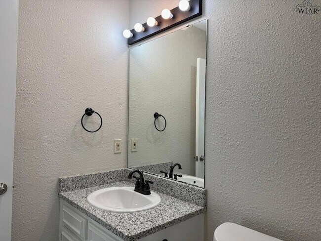 Building Photo - 4834 Matterhorn Dr