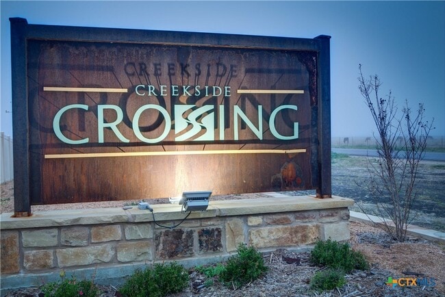 Building Photo - 367 Creekside Curve