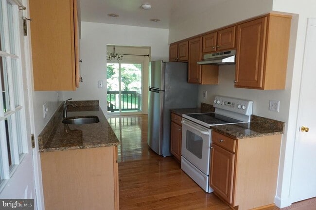 Building Photo - 4382 Harvester Farm Ln