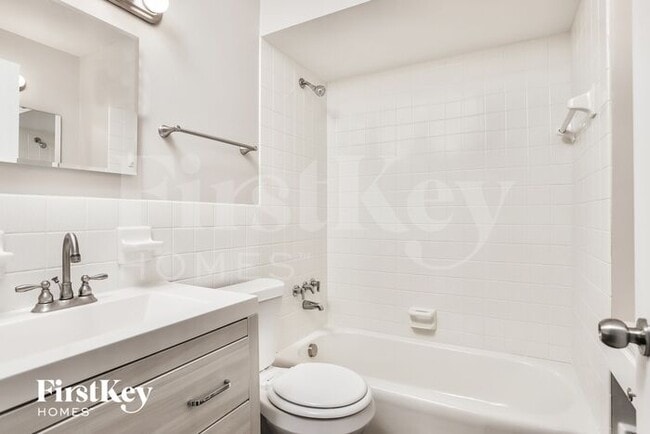 Building Photo - 12431 Betsy Ross Ln