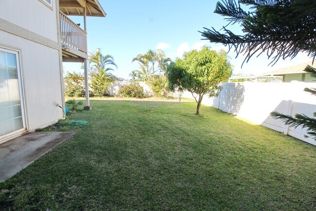 Building Photo - Malimali Street home with garage, fenced y...