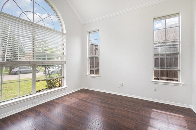 Building Photo - 7318 Harbor Dr