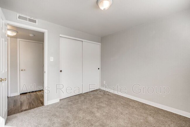 Building Photo - 2550 N Ogden St