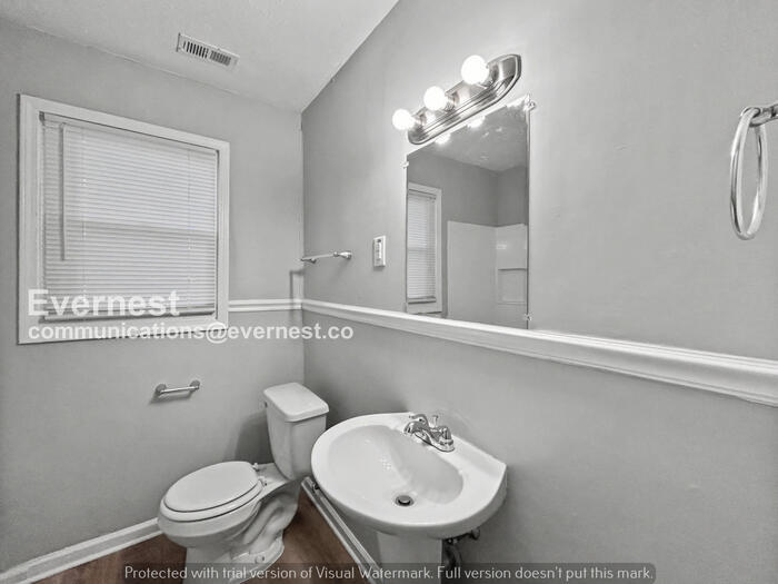 Building Photo - 835 Margo Ln