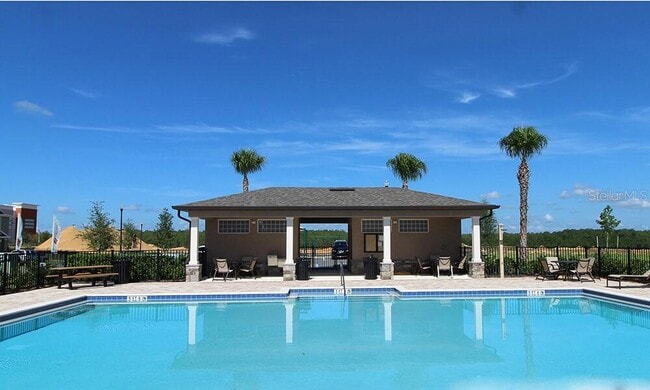Building Photo - 279 Williamson Dr