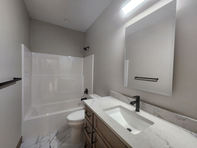 Building Photo - Brand New Ranch Home for Rent - 3 Bed / 2 ...
