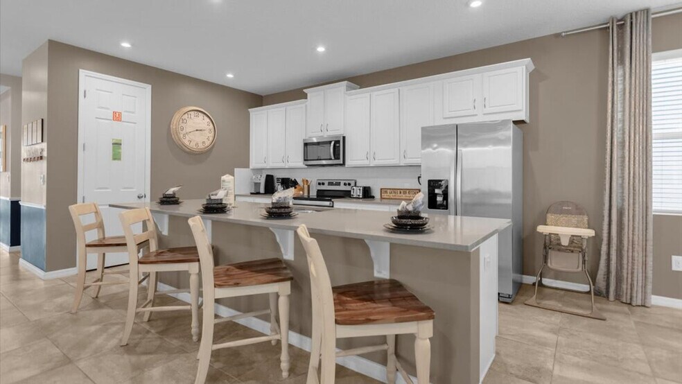 Building Photo - 8947 Amelia Downs Trail