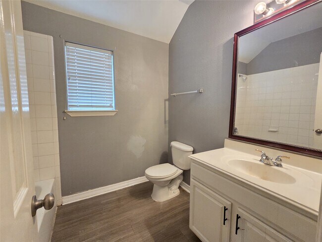 Building Photo - 12015 Rosecroft Dr