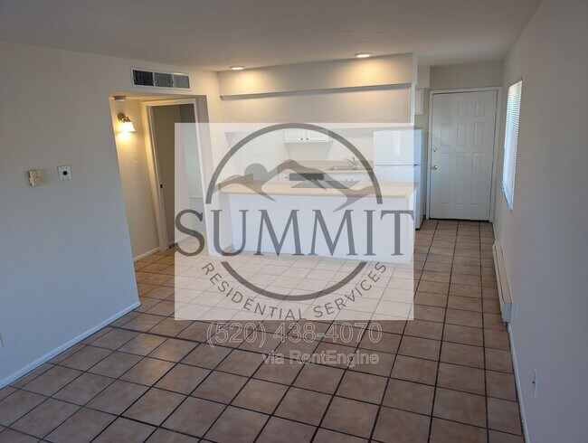 Building Photo - 926 N Belvedere Ave