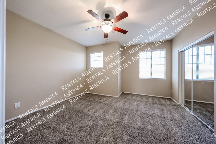 Building Photo - 6845 W Alta Vista Rd