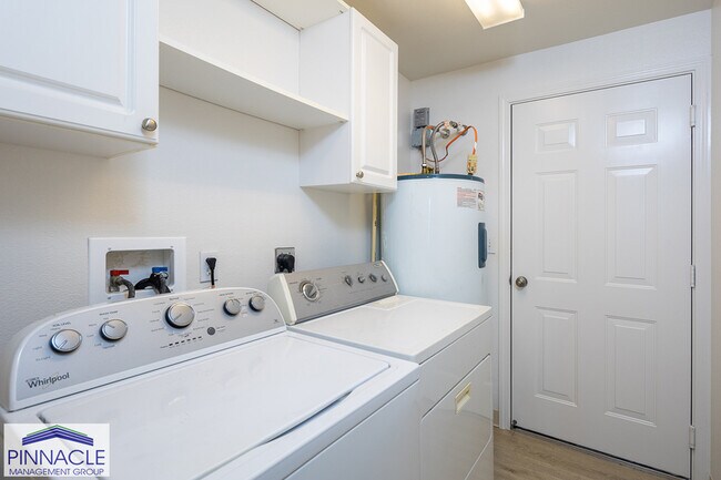 Building Photo - 92-1115 Panana Street #505