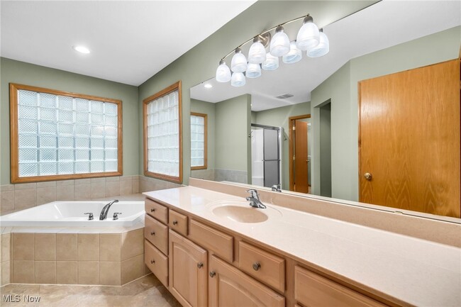 Building Photo - 2366 Stony Hill Rd