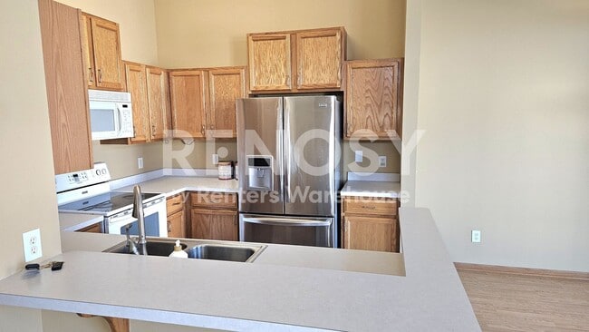 Building Photo - 7648 Century Blvd