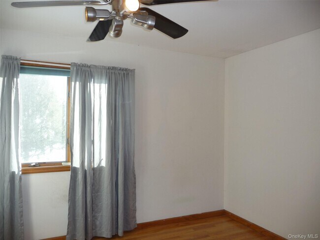 Building Photo - 49 Lane Gate Rd