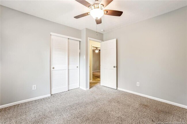 Building Photo - 221 Waxhaw Dr