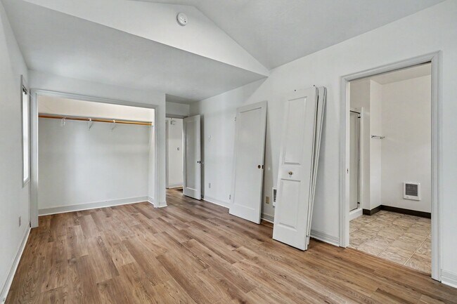 Building Photo - Winter Duplex - VPM215153W-4