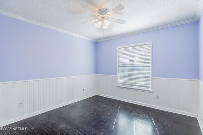 Building Photo - 12160 Basalt Dr S