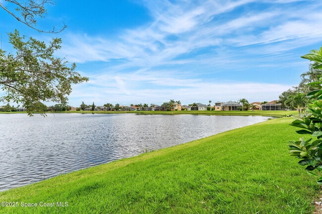 Building Photo - 3650 Chardonnay Dr