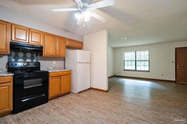 Building Photo - 8060 Winodee Rd