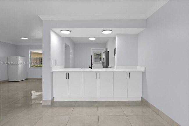 Building Photo - 4100 N 58th Ave