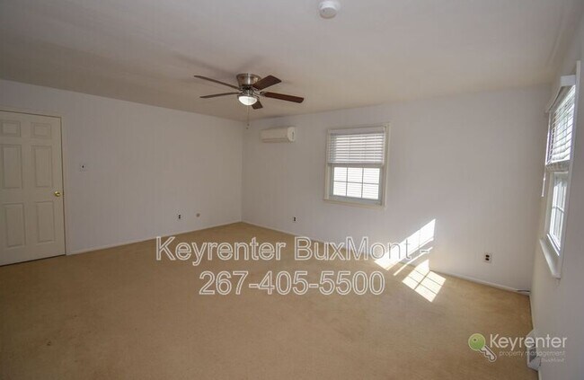 Building Photo - 5 Sandy Ridge Dr