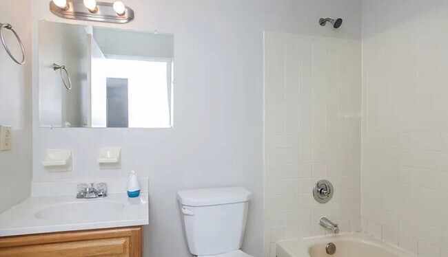Contact the landlord at +1 (410) 208-5928 for more information. - 1941 Fallon Blvd NE