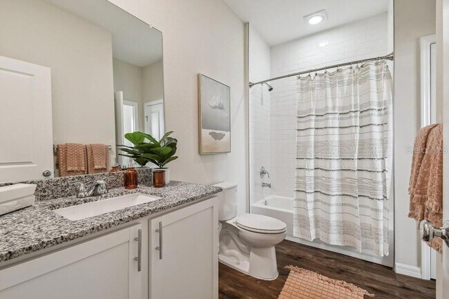 Building Photo - 9104 Wade St