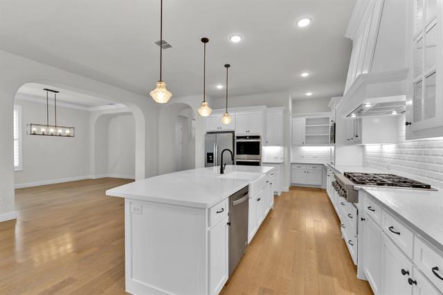 Building Photo - 1844 Quiet Oak Pl