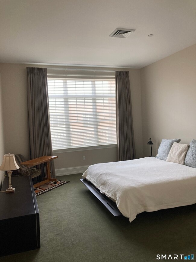 Building Photo - 75 Stone Ridge Way