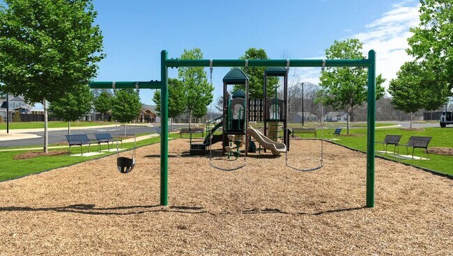 Building Photo - 853 York Aly