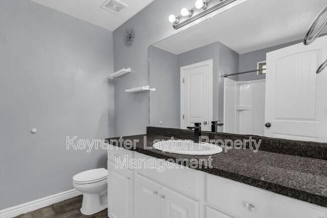 Building Photo - 138 Sam Gates Rd