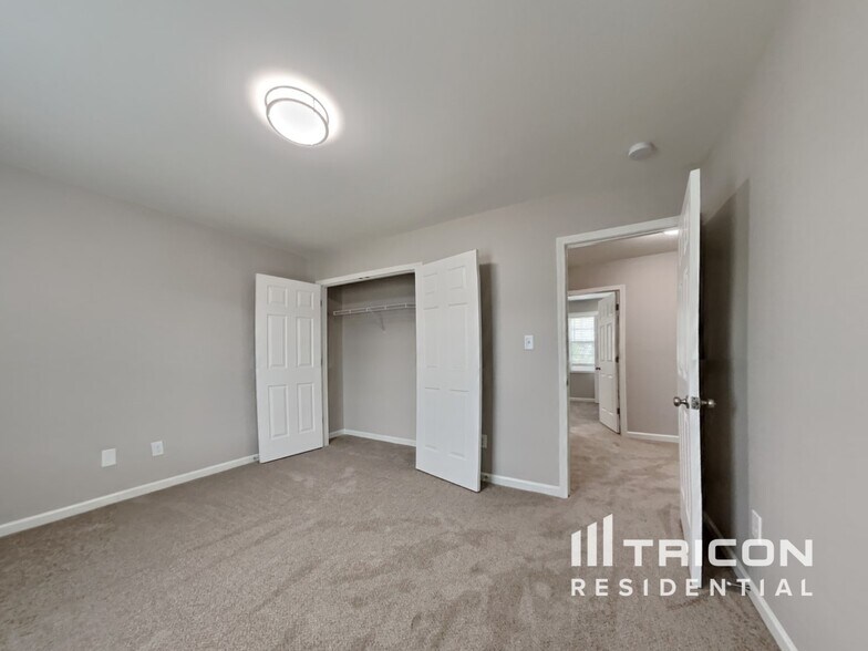 Building Photo - 3934 Patriot Ridge Ct