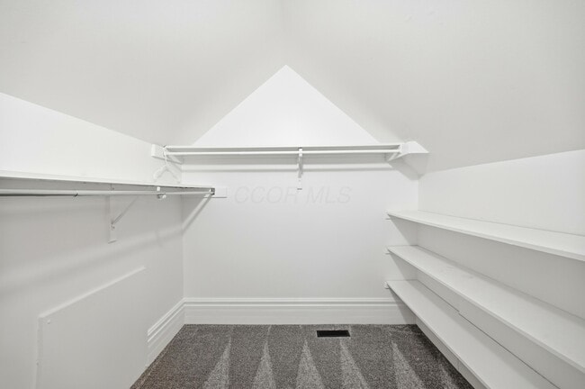 Building Photo - 8661 Craigston Ct