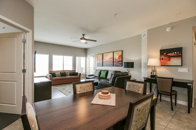 Building Photo - 5450 E Deer Valley Dr