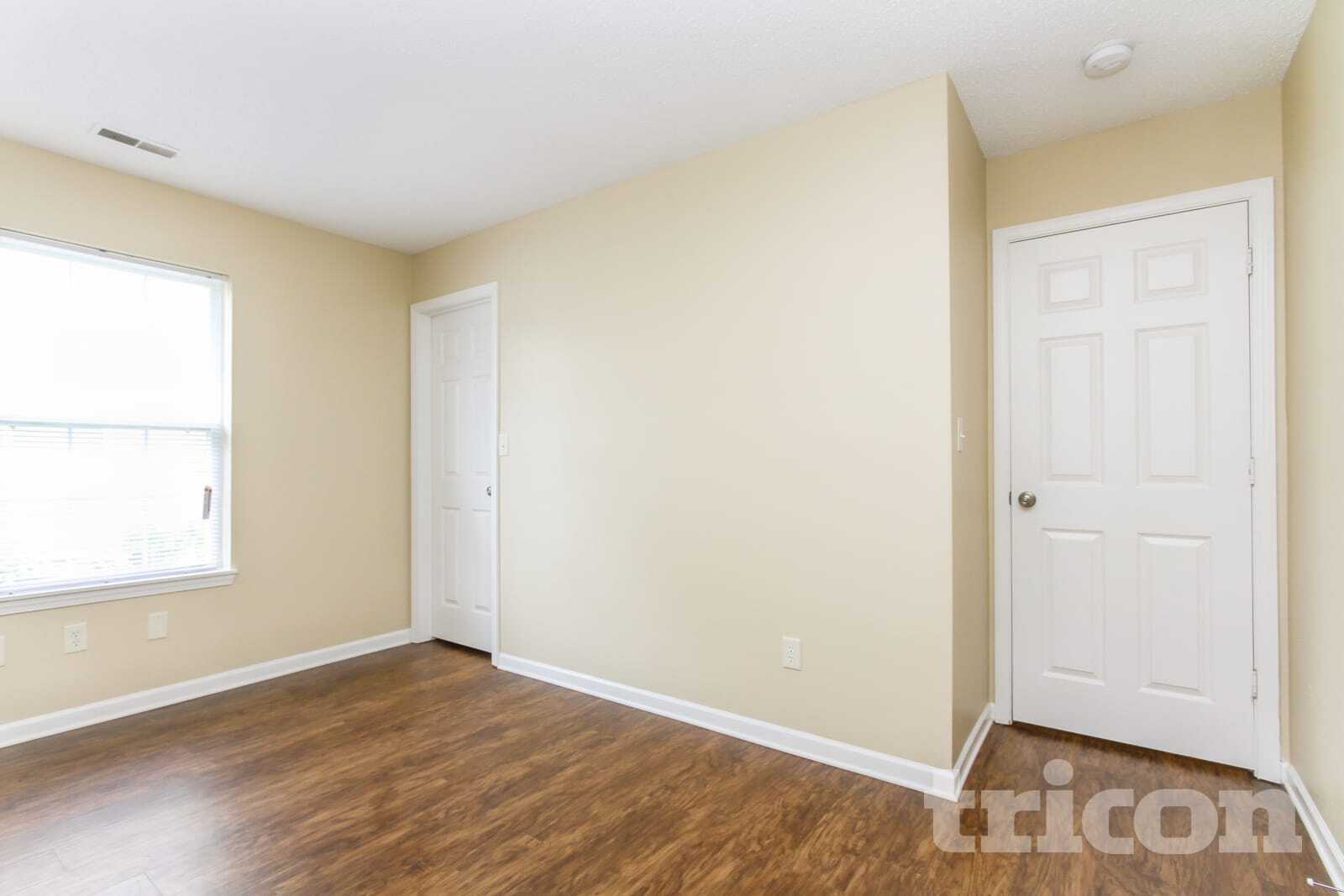 Building Photo - 345 Bent Stream Ln