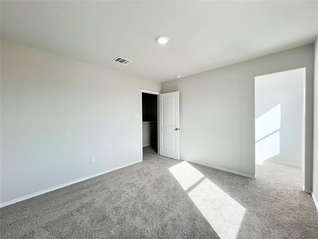 Building Photo - 829 Bluffview Dr